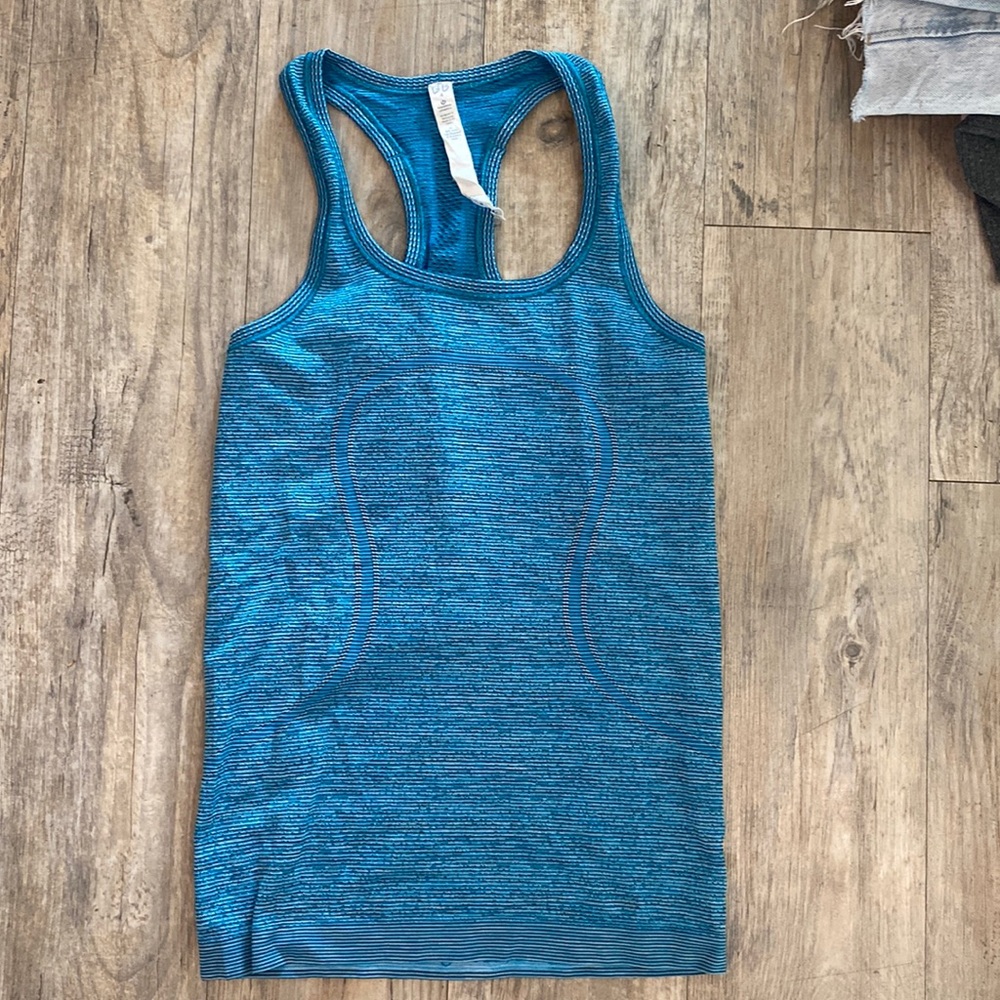 Lululemon swiftly racerback tank